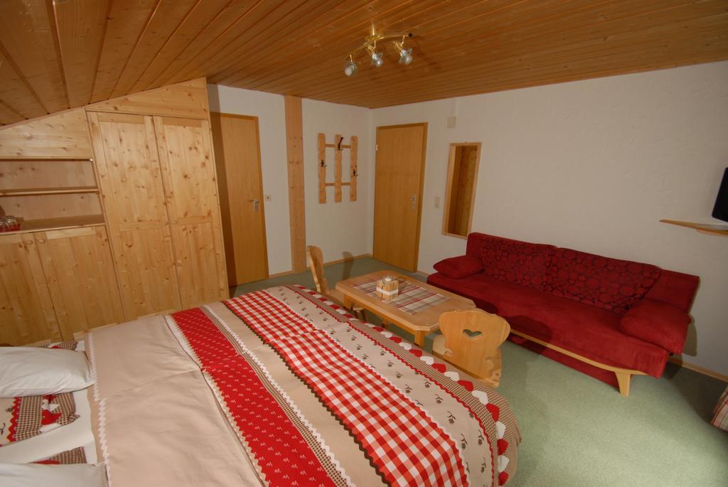 Hotel Landhaus Bergleben Oberstdorf Habitación foto